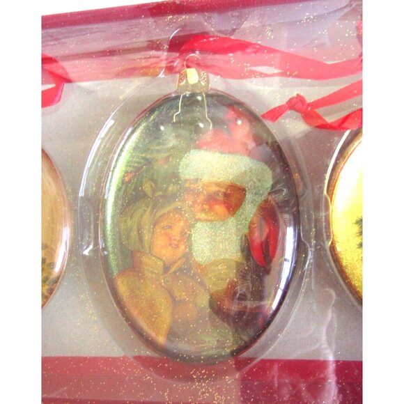 Vintage Theme Christmas Ornaments (3) Glass/Gold Finish- Metropolitan Museum Art - Picture 3 of 6